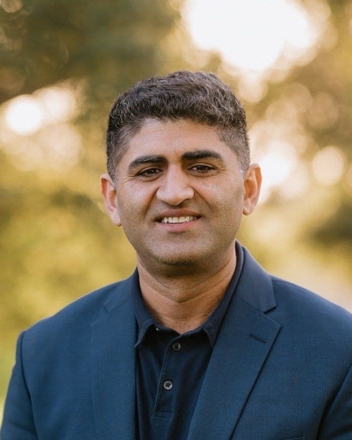 Ifftikhar Wahla, Advisory Board, Seminary for Insight, Research, and Transformation.